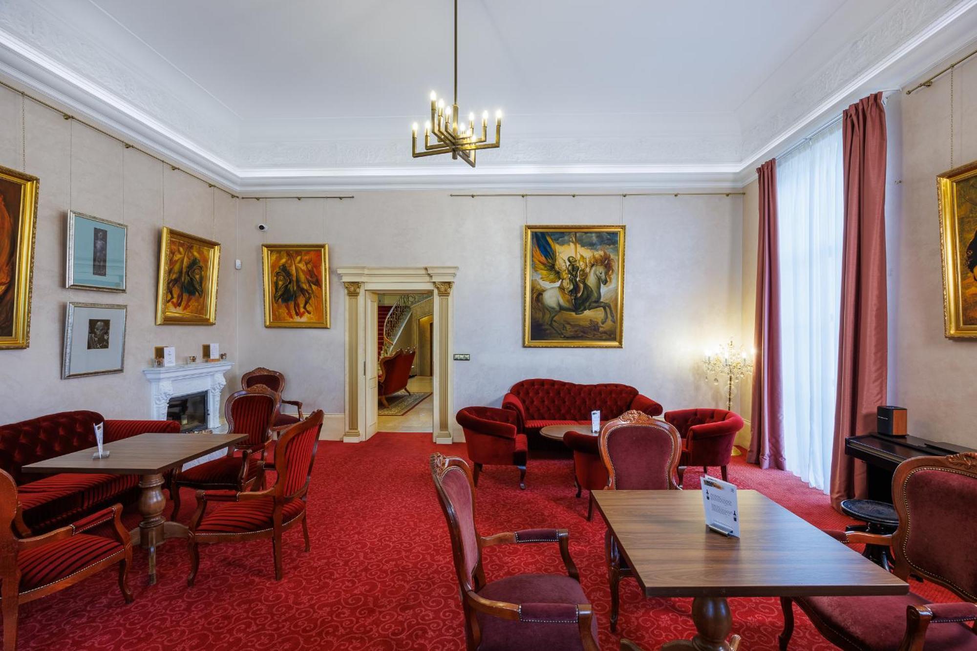 Hotel Chateau Cihelny Karlovy Vary Dış mekan fotoğraf