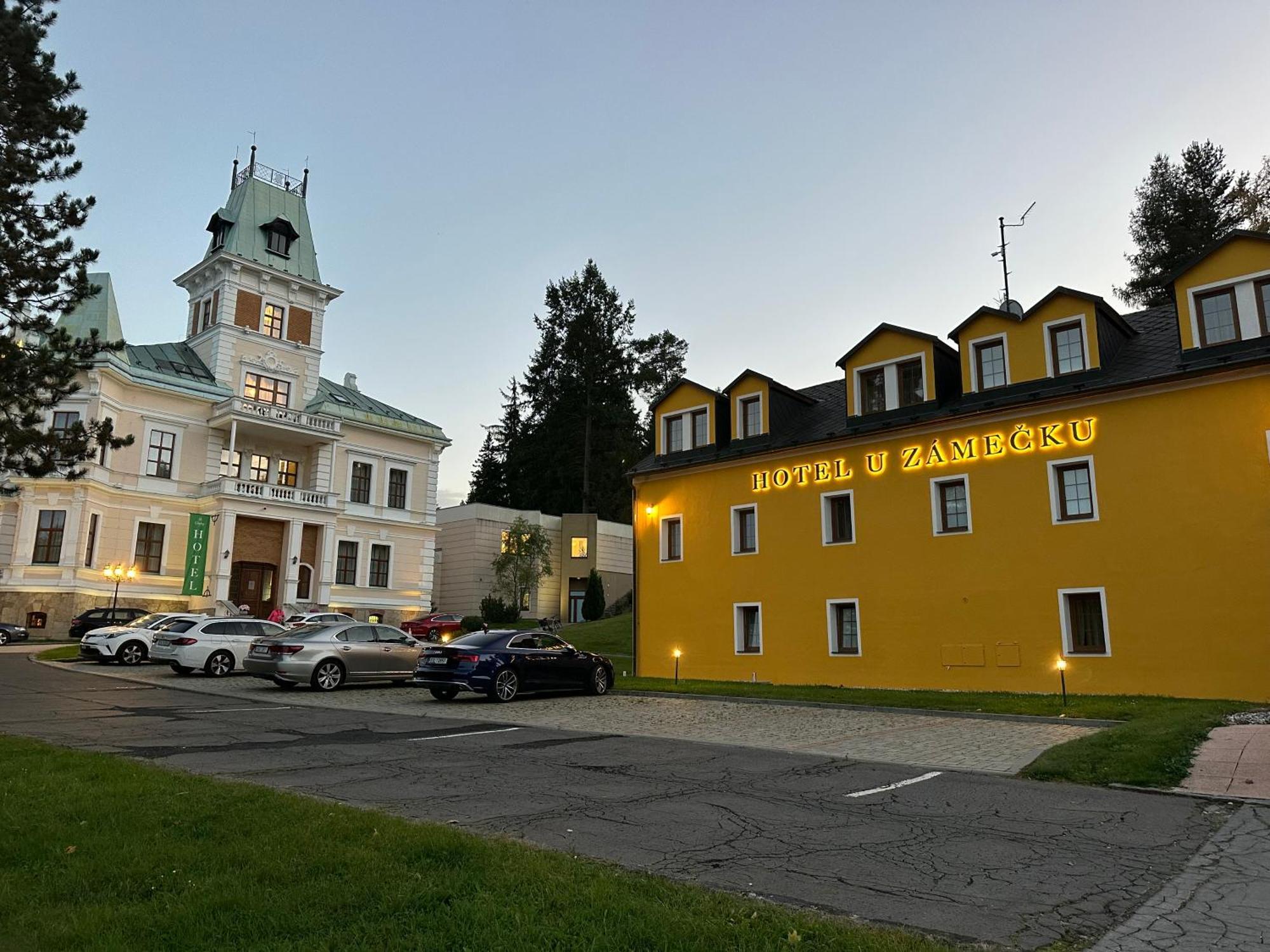 Hotel Chateau Cihelny Karlovy Vary Dış mekan fotoğraf