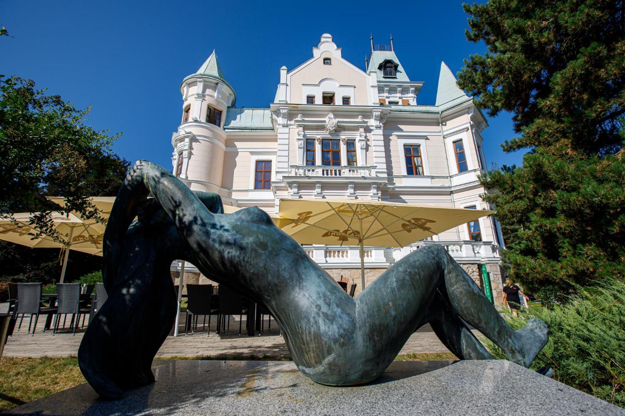 Hotel Chateau Cihelny Karlovy Vary Dış mekan fotoğraf